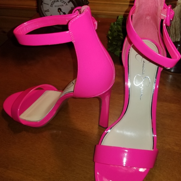 Jessica Simpson Ankle Strap Heels (10M) - Picture 14 of 16